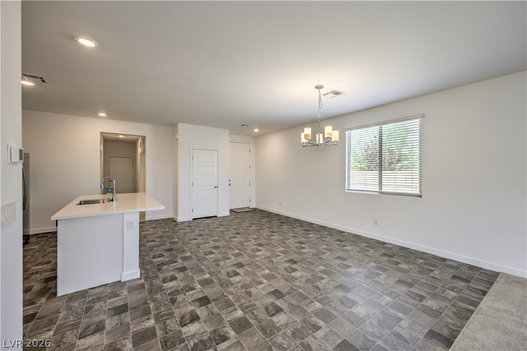 5722 Old Pine Street Property Photo 8