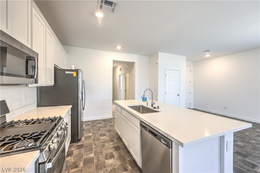 5722 Old Pine Street Property Photo 12