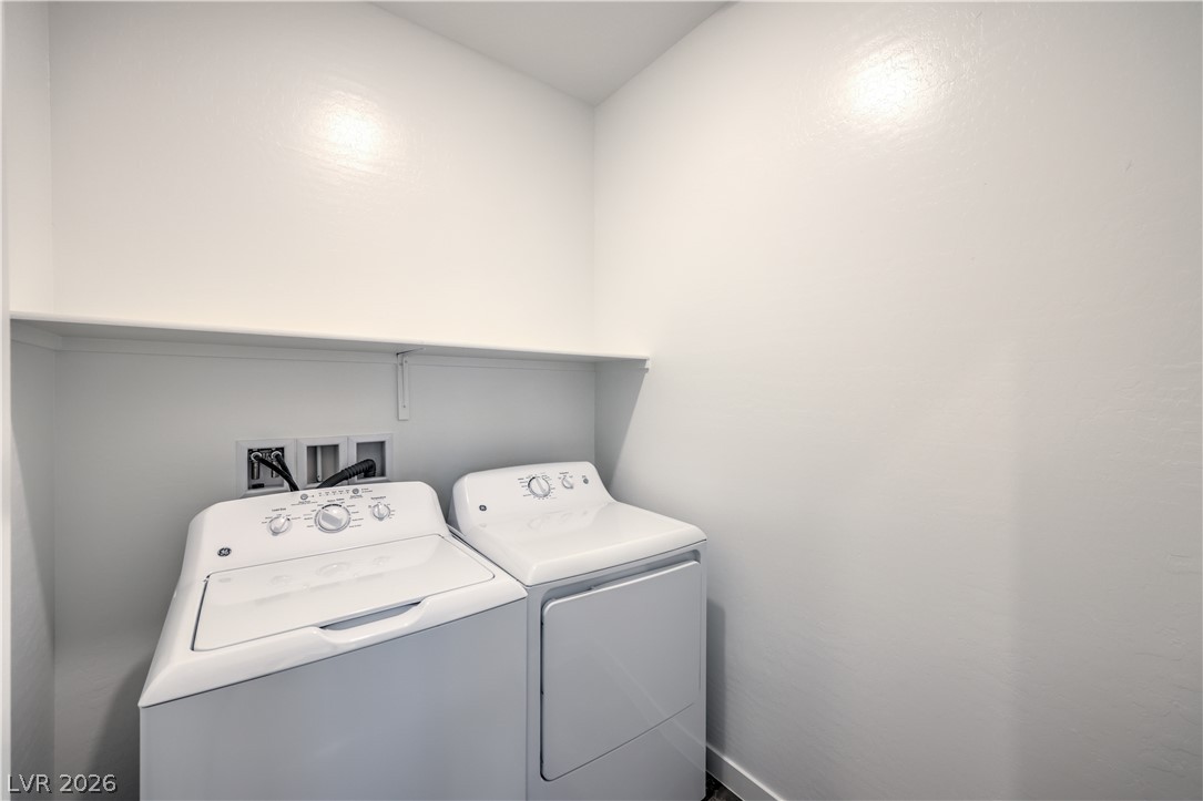 5722 Old Pine Street Property Photo 29