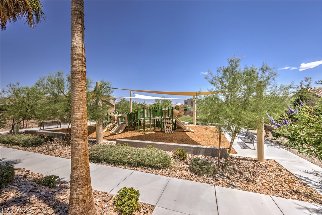 5722 Old Pine Street Property Photo 42