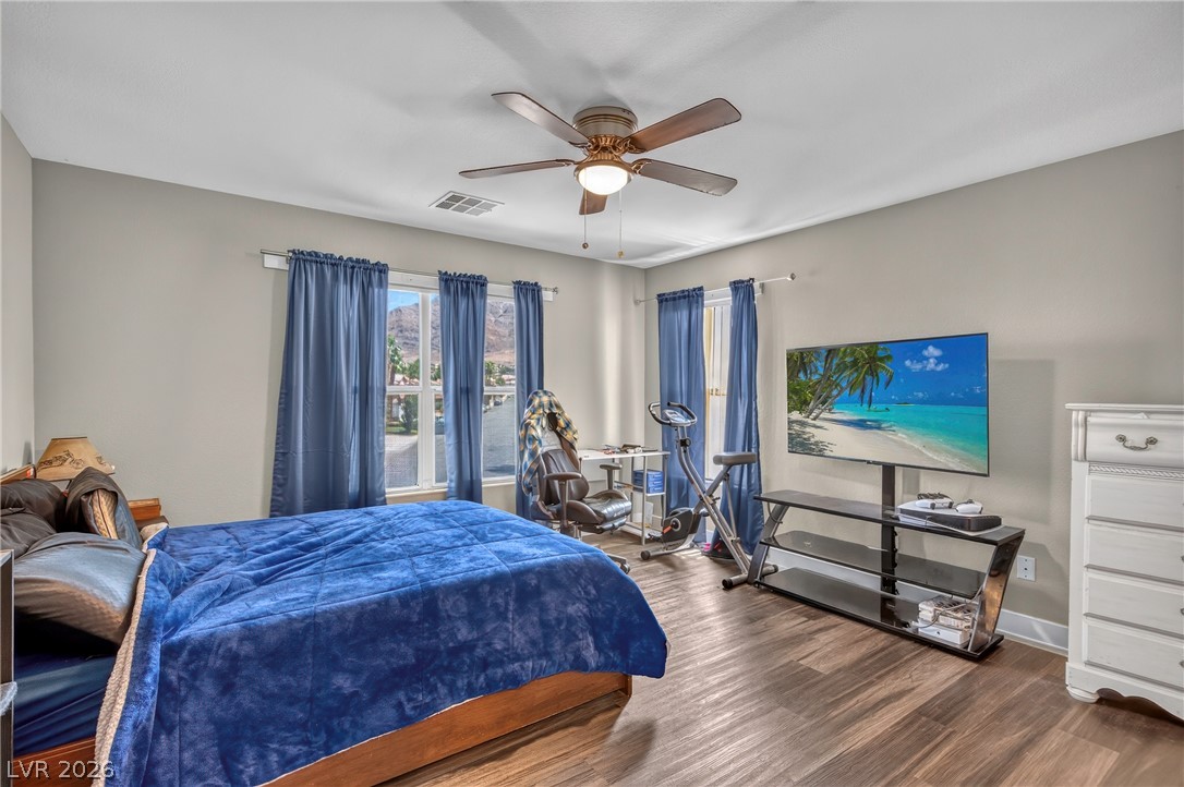 1035 Devon Lake Street Property Photo 48