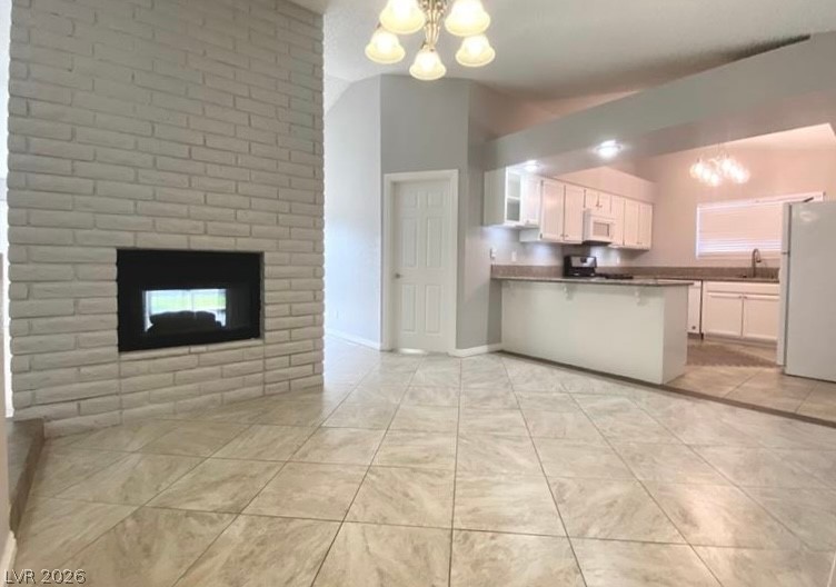 718 Skipjack Drive Property Photo 3