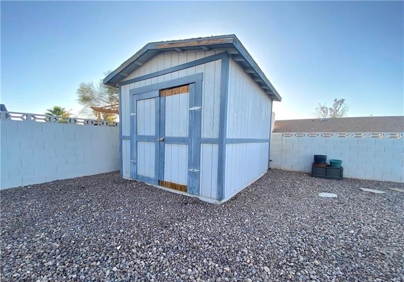 718 Skipjack Drive Property Photo 17