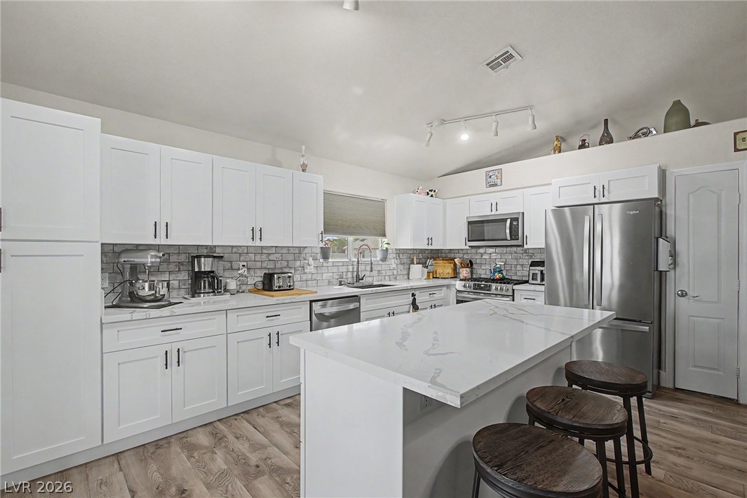 4316 Blushed Meadows Road Property Photo 15