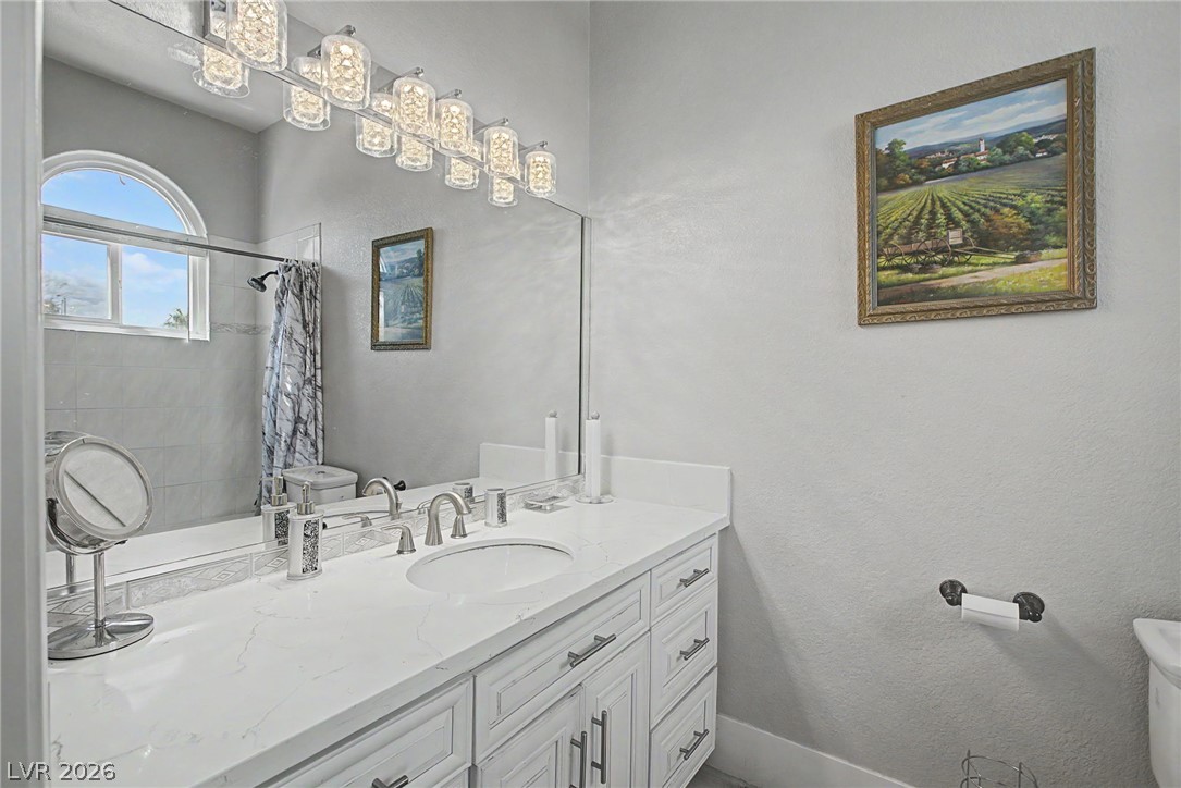 1931 Del Font Court Property Photo 48
