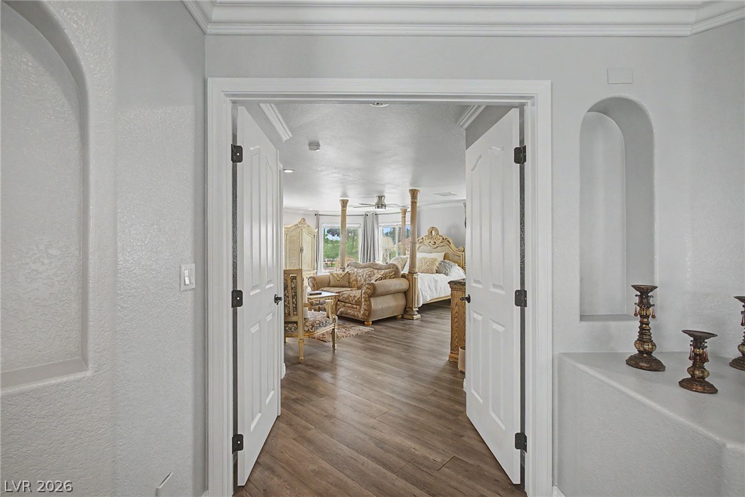 1931 Del Font Court Property Photo 61
