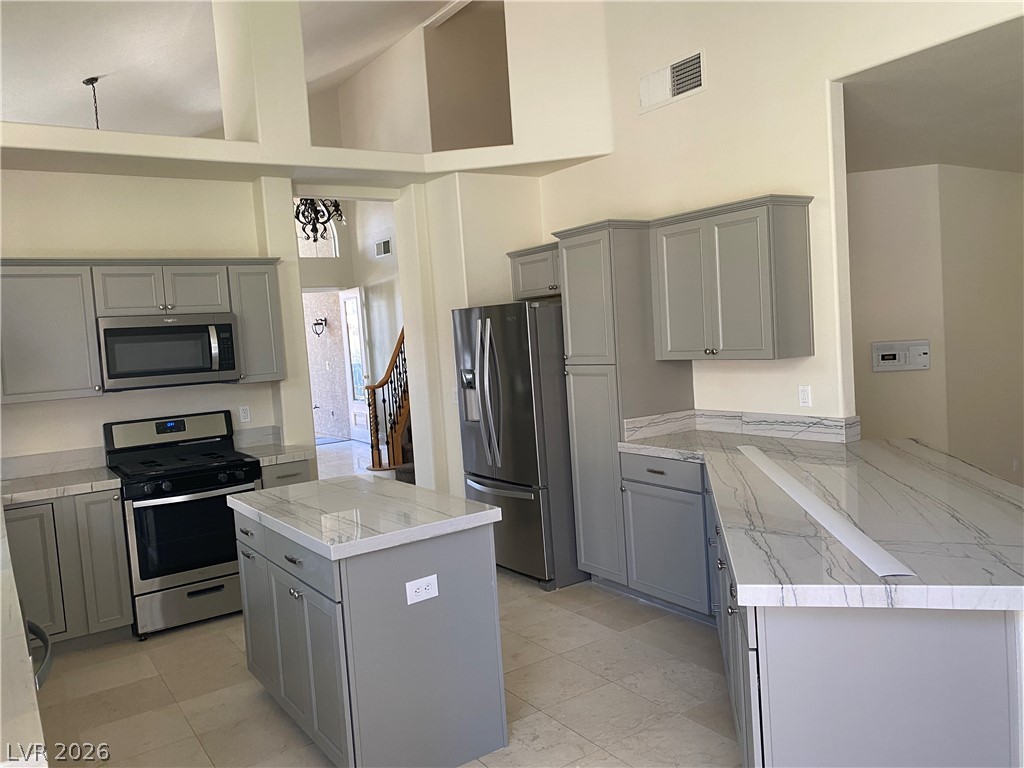 4659 Munich Court Property Photo 8