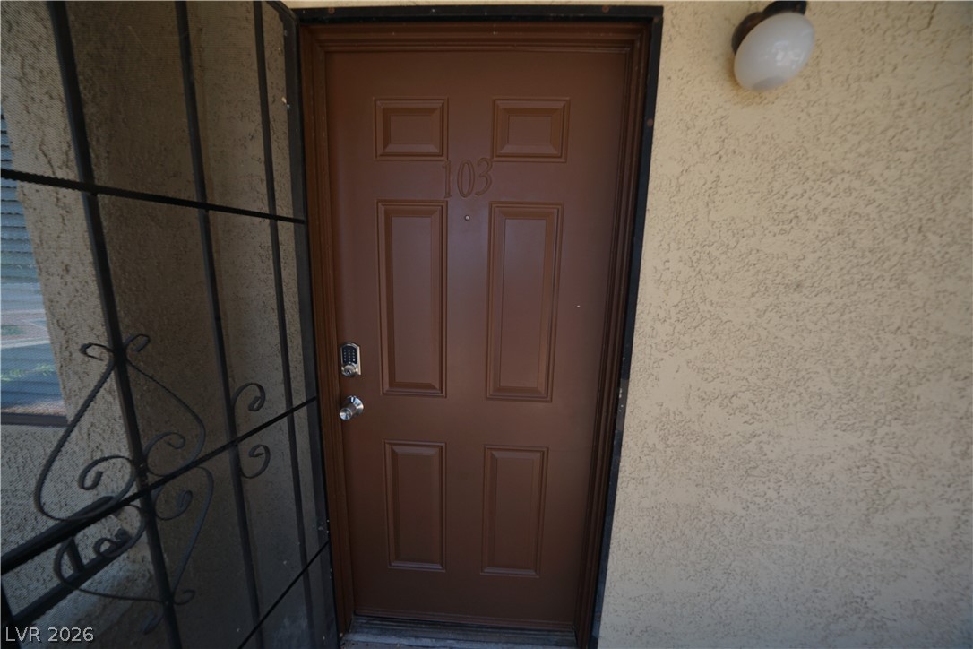 601 Cabrillo Circle 103 Property Photo 5