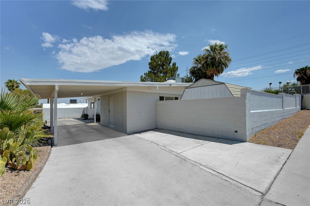 1516 San Pedro Avenue Property Photo 6
