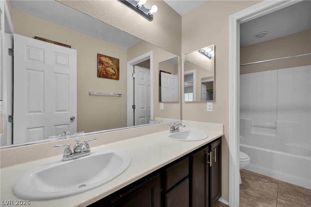 4448 Haven Falls Court Property Photo 15