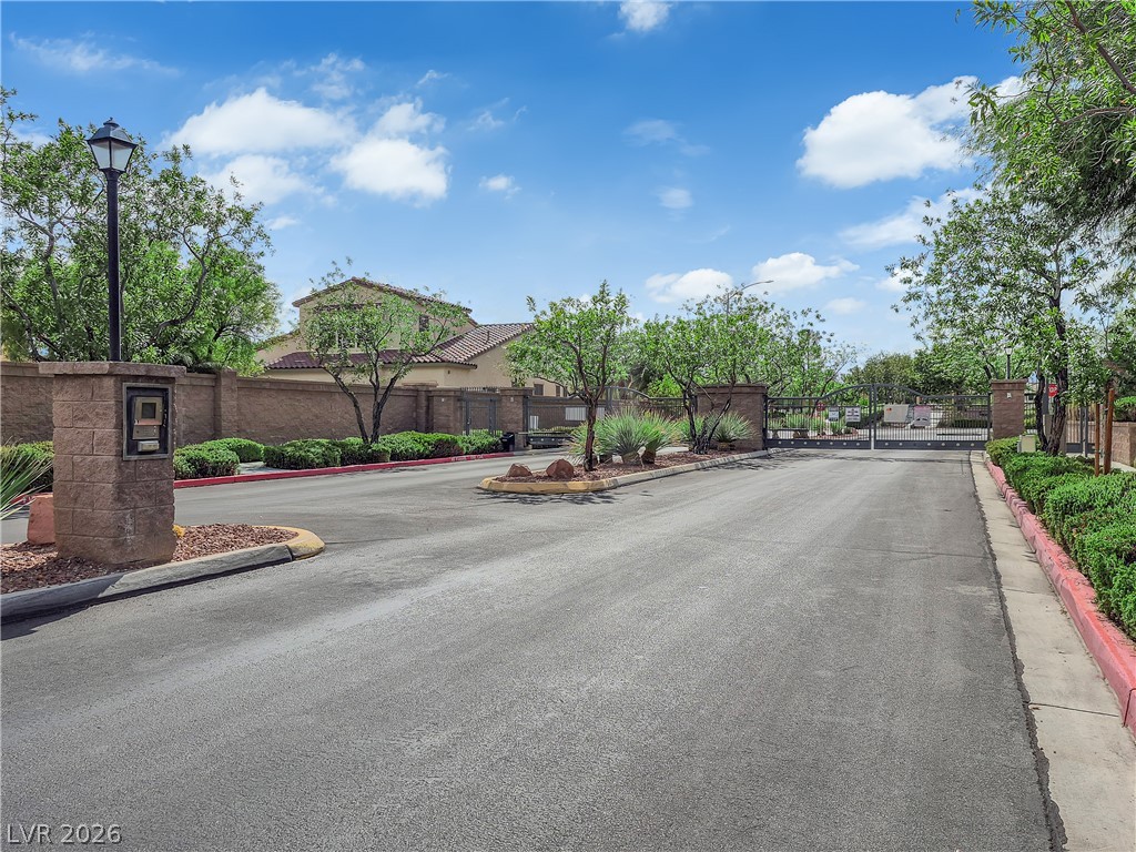 4448 Haven Falls Court Property Photo 25