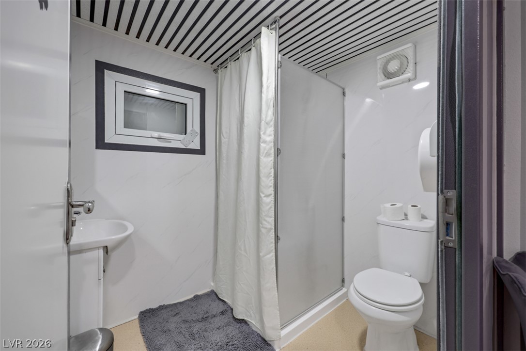 4301 Quadrel Street Property Photo 63