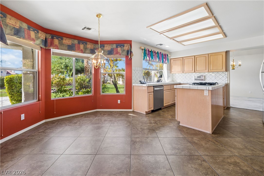 7429 Painted Shadows Way Property Photo 16