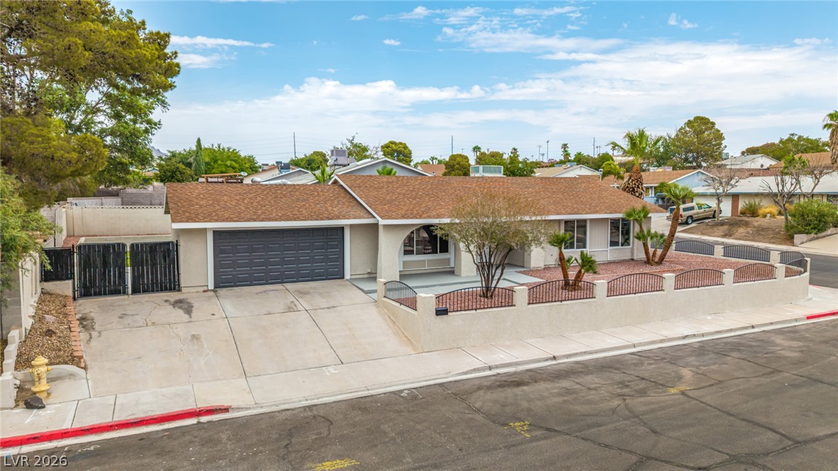1402 Esther Drive Property Photo 1