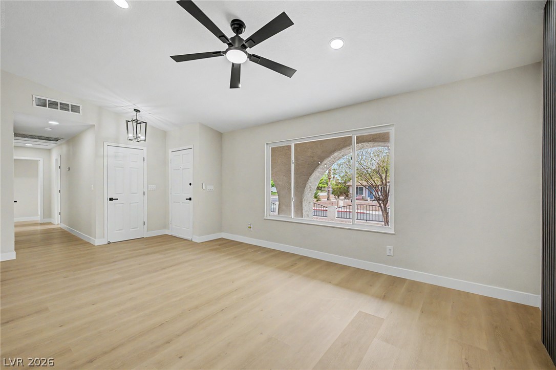 1402 Esther Drive Property Photo 7