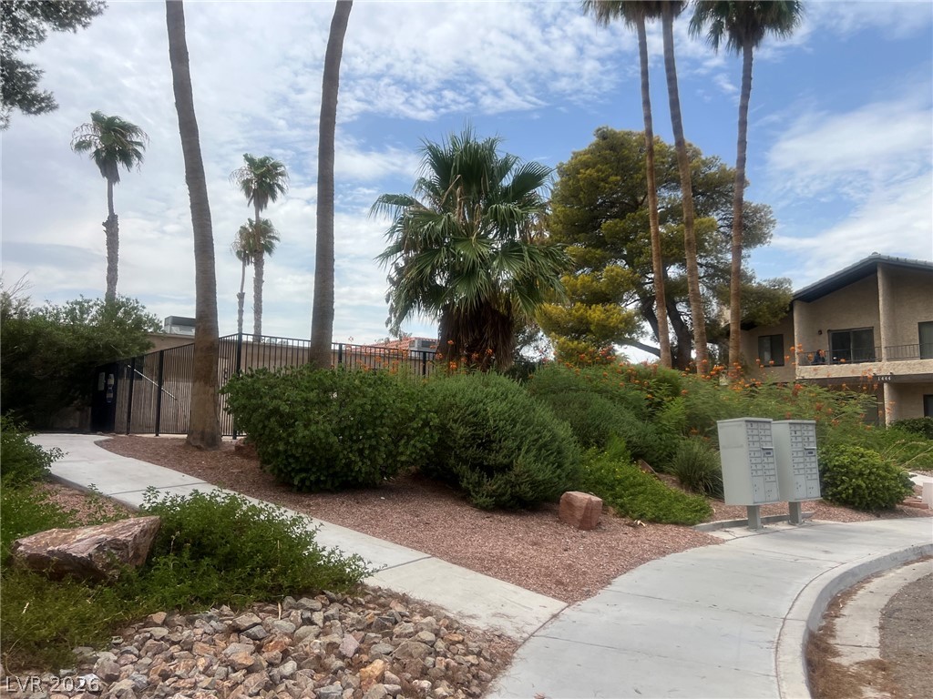 1461 Tamareno Circle C Property Photo 9