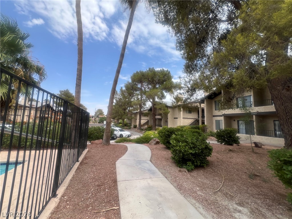 1461 Tamareno Circle C Property Photo 11