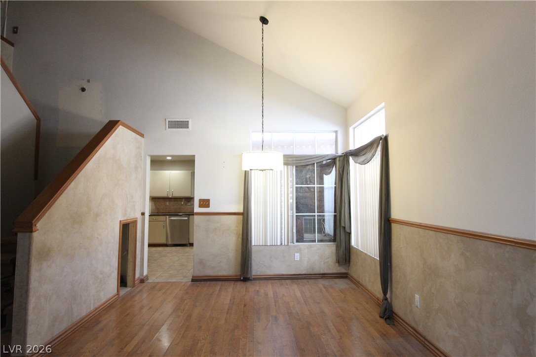 7721 Beach Falls Court Property Photo 3