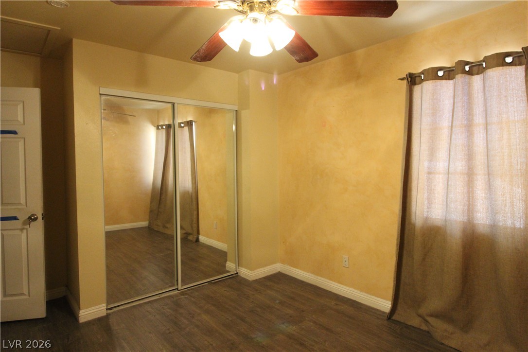 7721 Beach Falls Court Property Photo 11