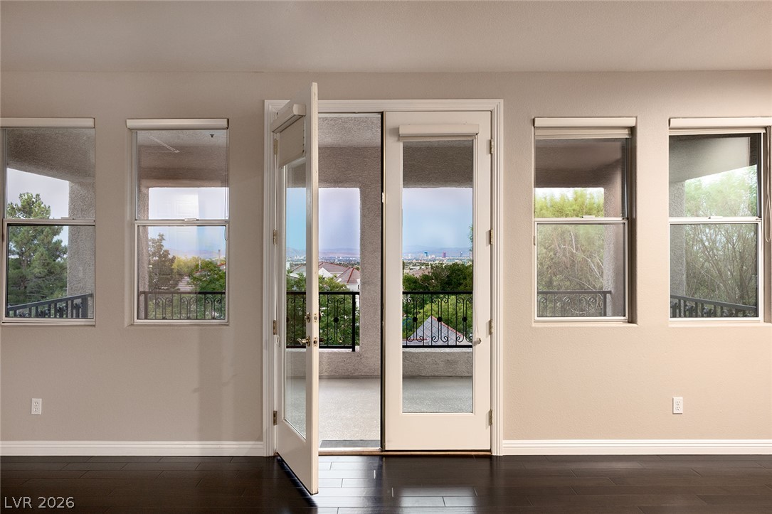 1212 Muscato Court Property Photo 32