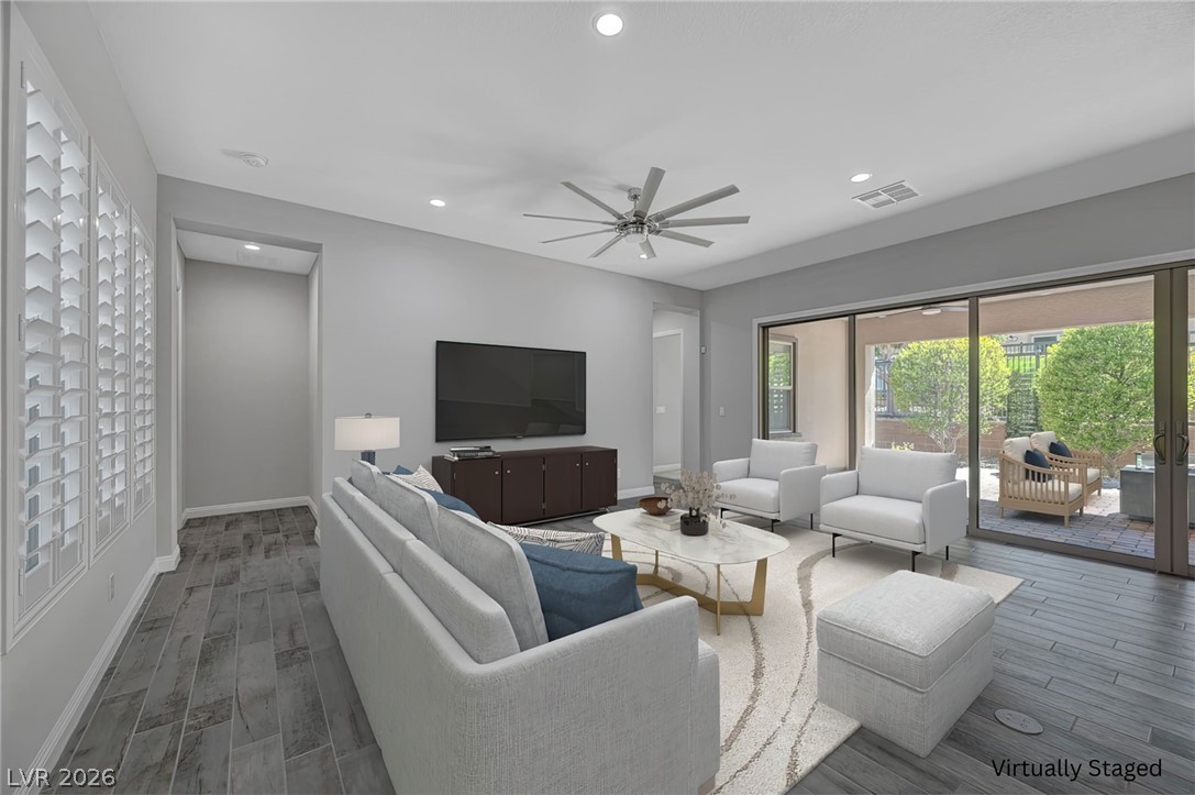 6709 Titanium Crest Street Property Photo 4