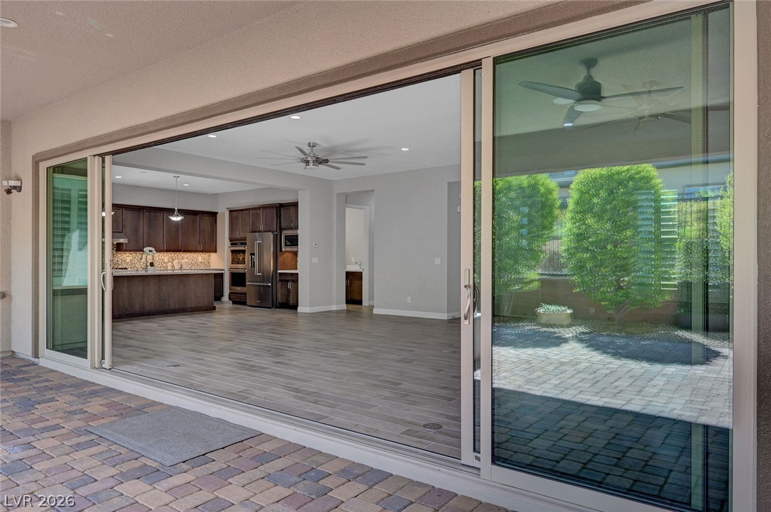 6709 Titanium Crest Street Property Photo 53
