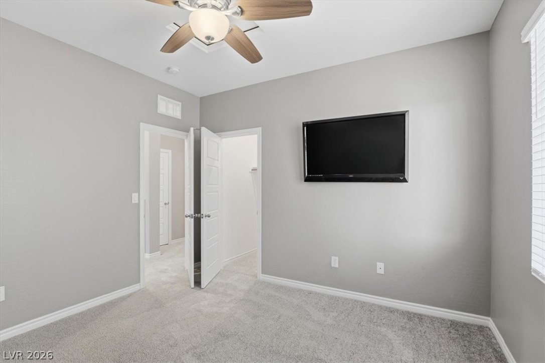 3935 Henny Avenue Property Photo 21