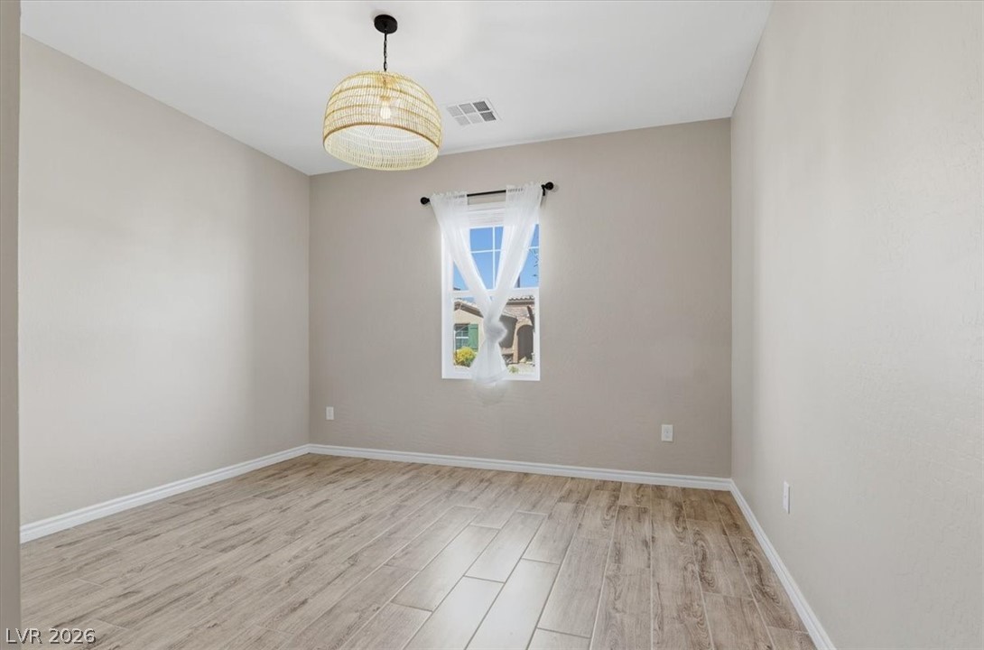 3935 Henny Avenue Property Photo 27