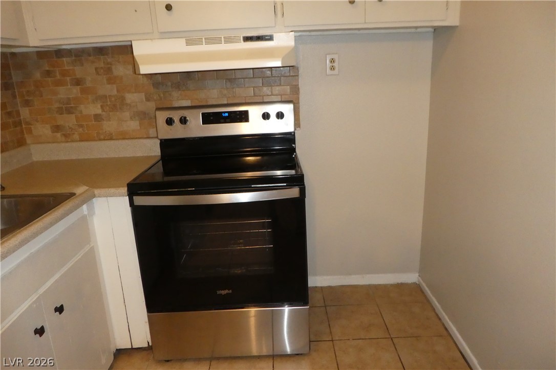 212 Orland Street 30 Property Photo 8