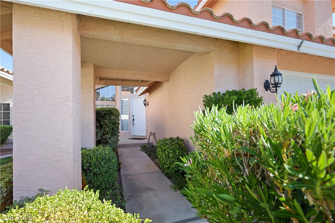 1755 Beechnut Avenue Property Photo 4