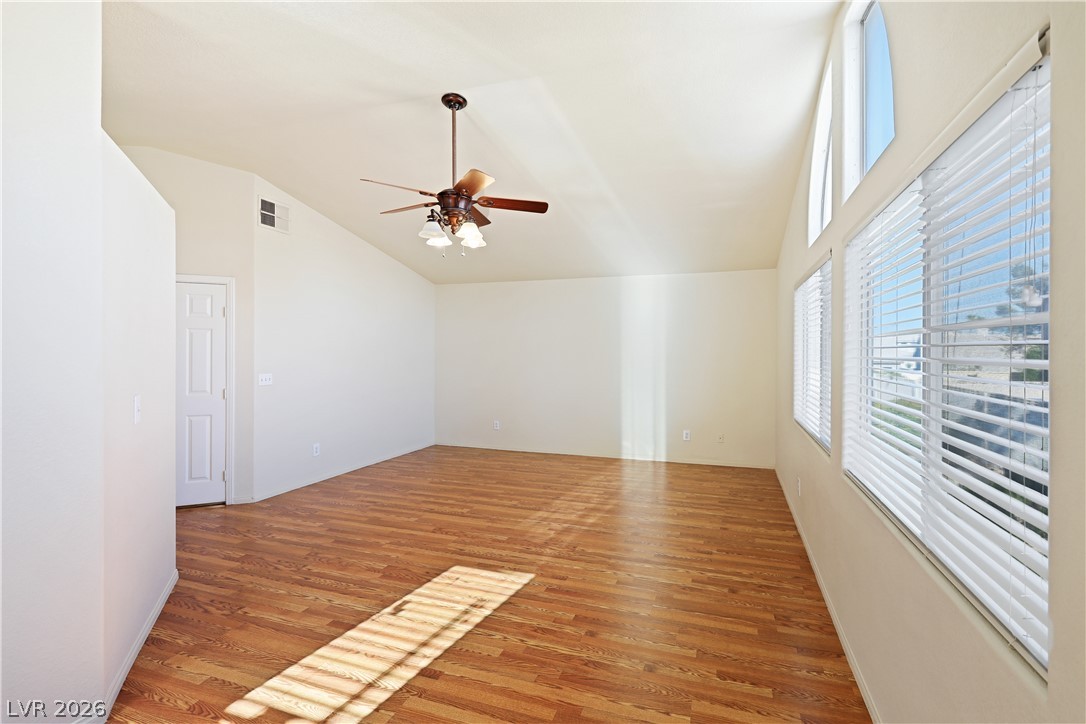 1755 Beechnut Avenue Property Photo 24