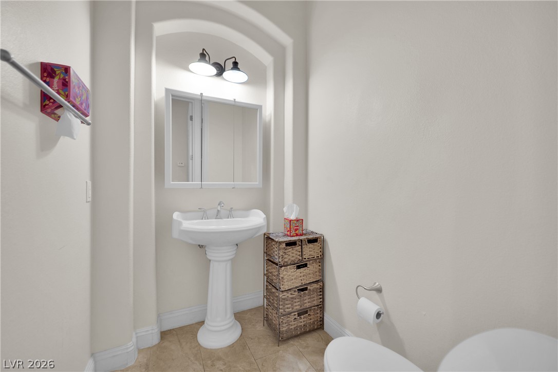 6330 Bellisima Street Property Photo 25