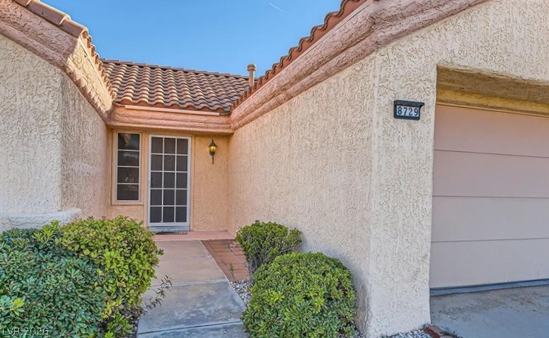 8729 Pennystone Avenue Property Photo 4
