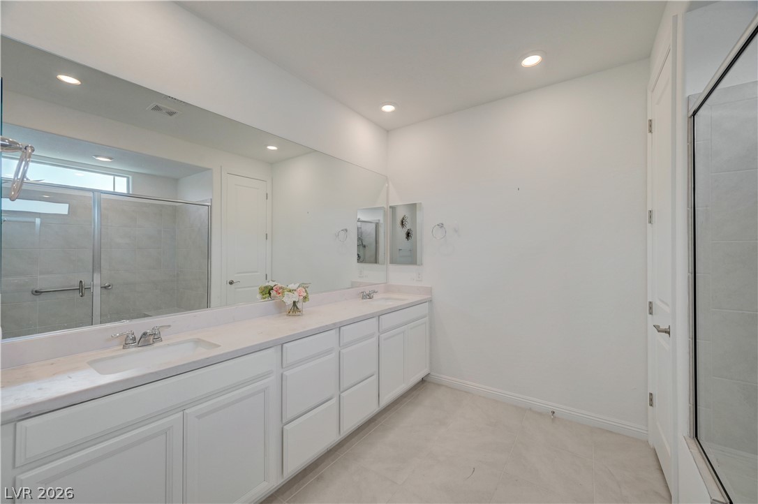 2014 Millergrove Avenue Property Photo 13