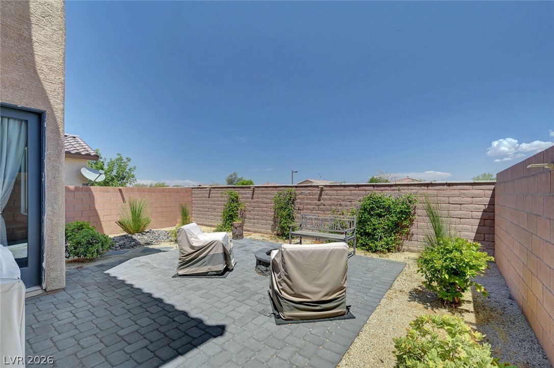 10840 Woods Hole Bay Street Property Photo 45
