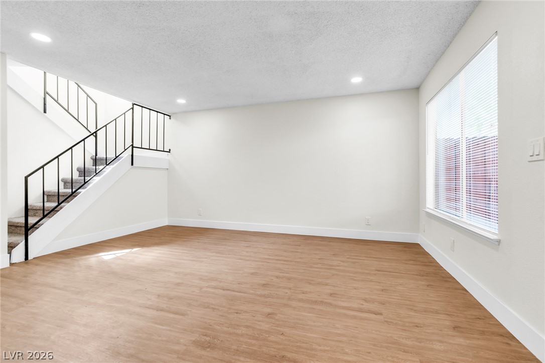 2256 Tall Pine Drive Property Photo 6