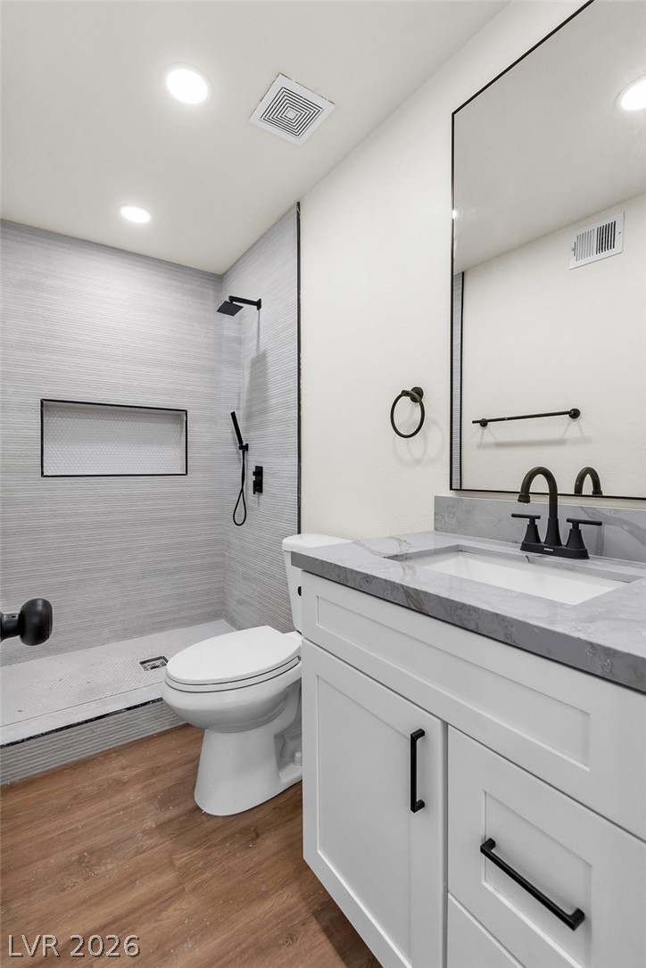 2256 Tall Pine Drive Property Photo 8
