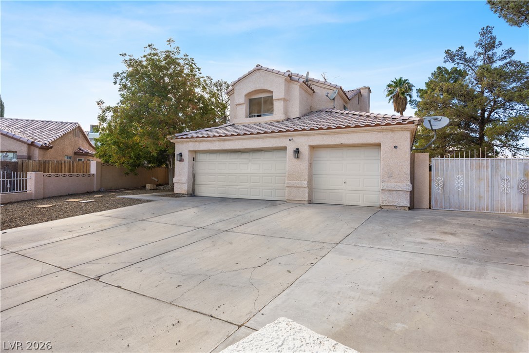 4905 Pulsar Court Property Photo 5