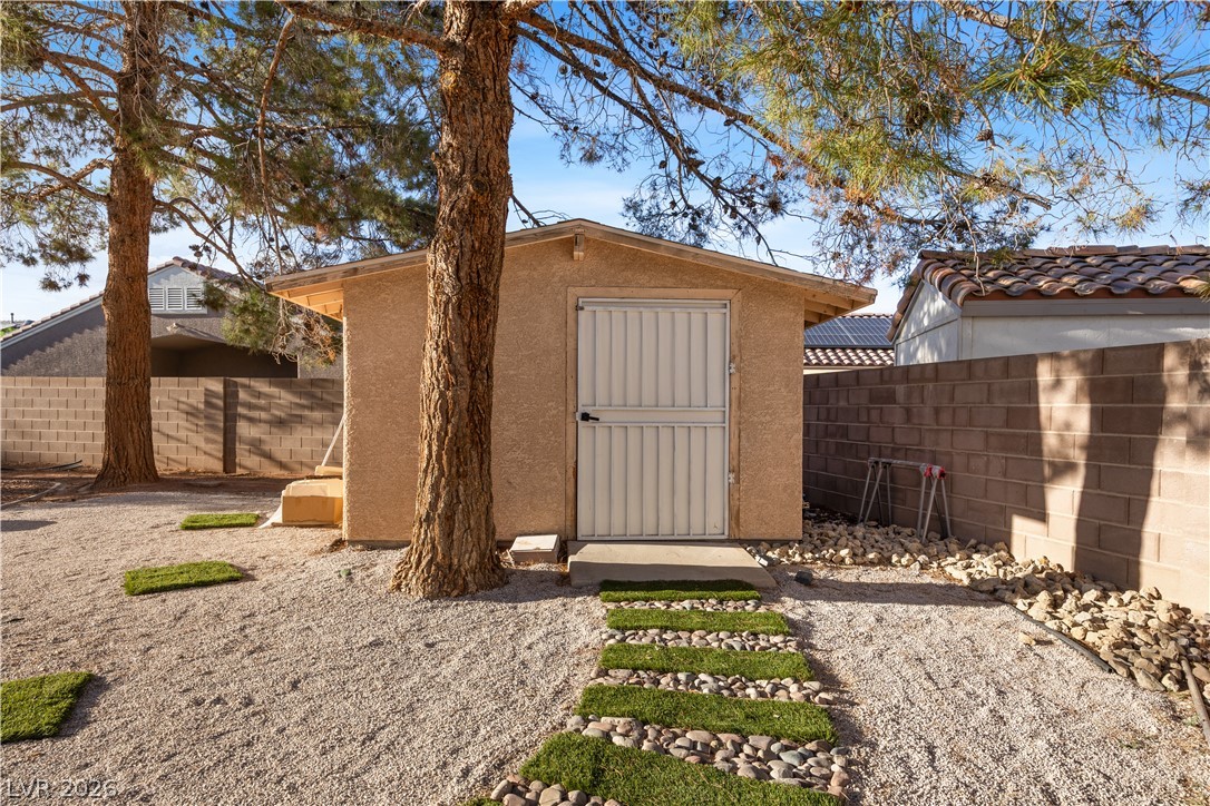 4905 Pulsar Court Property Photo 10