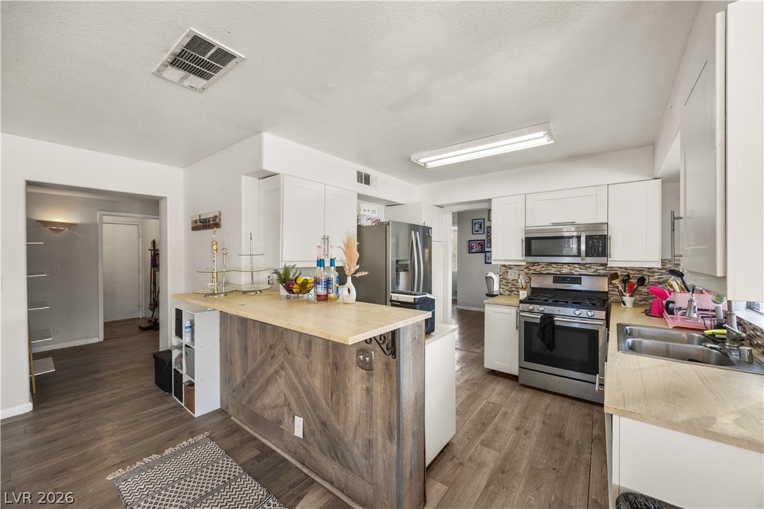 4905 Pulsar Court Property Photo 16