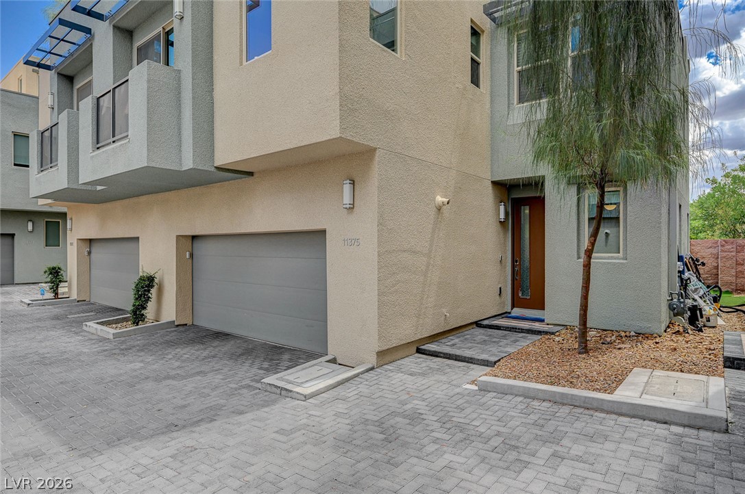 11375 Gravitation Drive Property Photo 2