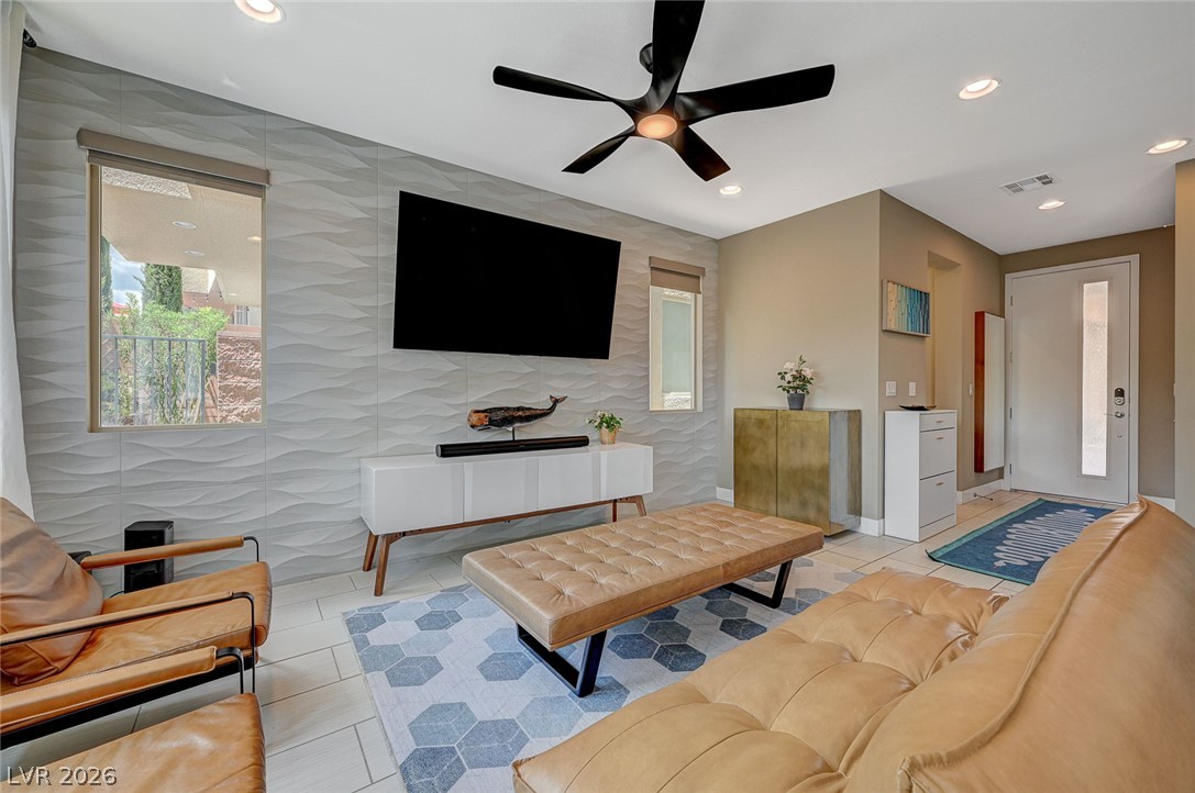 11375 Gravitation Drive Property Photo 7