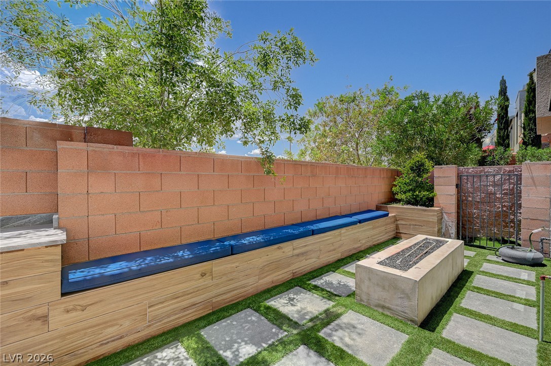 11375 Gravitation Drive Property Photo 20