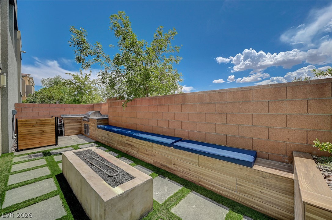 11375 Gravitation Drive Property Photo 21