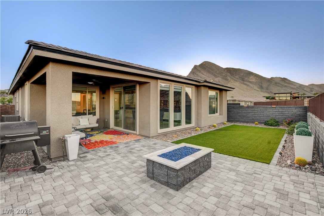 2720 Free Formed Court Property Photo 40