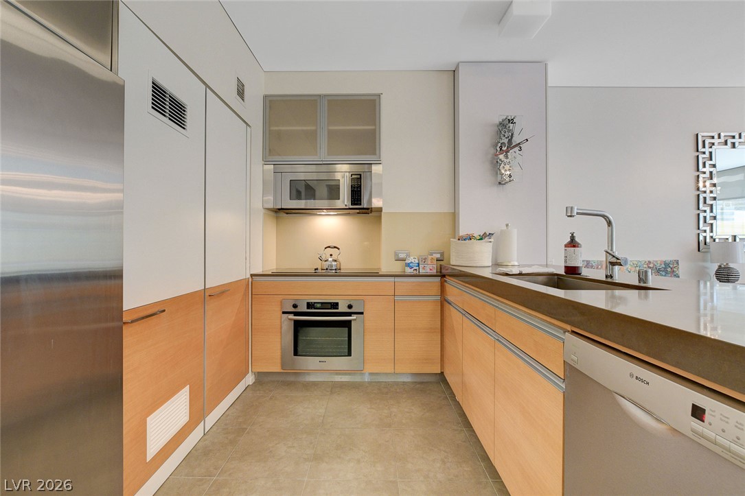3722 Las Vegas Boulevard 2608 Property Photo 7