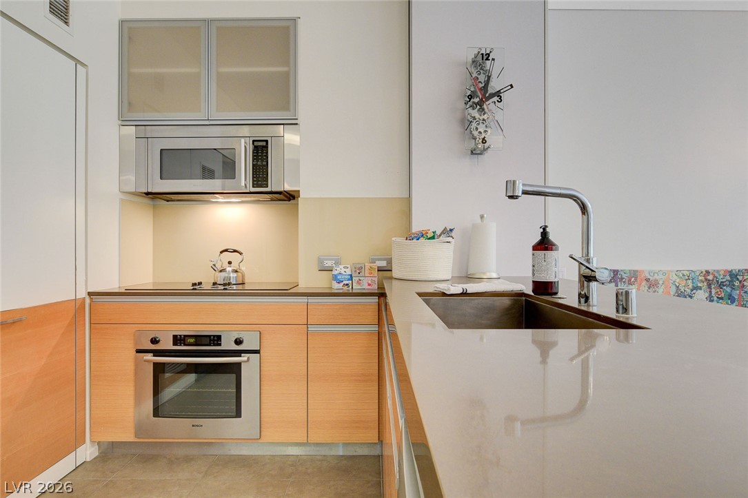 3722 Las Vegas Boulevard 2608 Property Photo 8