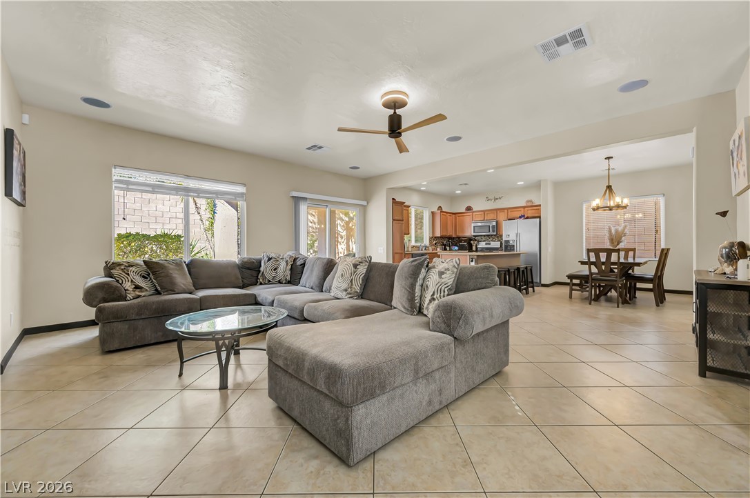 2660 Strichen Avenue Property Photo 4