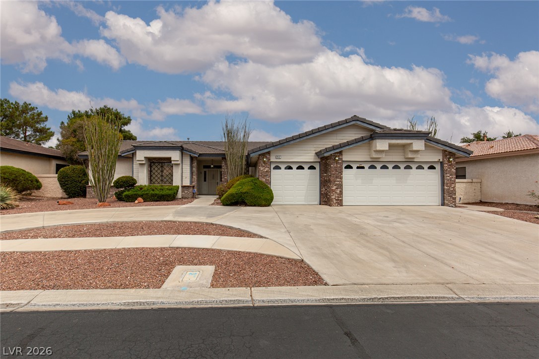 7512 Alamo Summit Drive