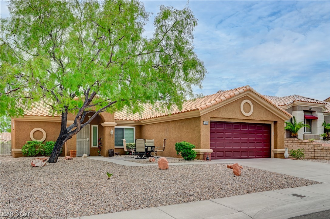 10609 Paradise Point Drive Property Photo 3